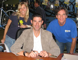 Lisa Thompson, George Hincapie, Dan Goese